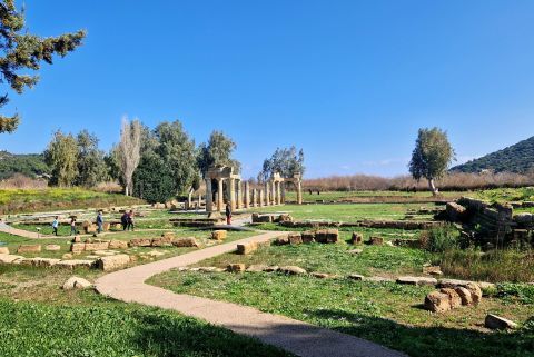 Artemis temple: The archaeological site of Vravrona