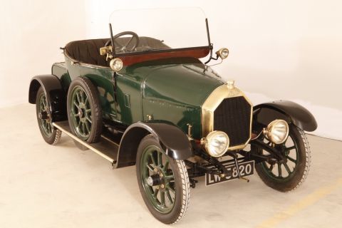 Hellenic Motor Museum: An old-time vehicle