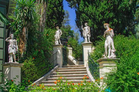 Achillion Palace: Marble statues and beautiful gardens
