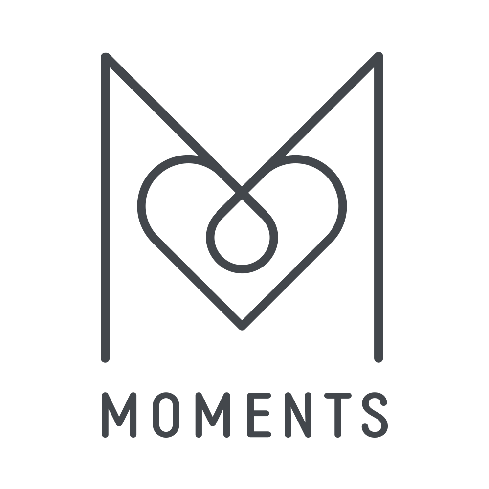 Moments  logo