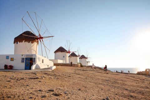 Town: Cycladic windmills