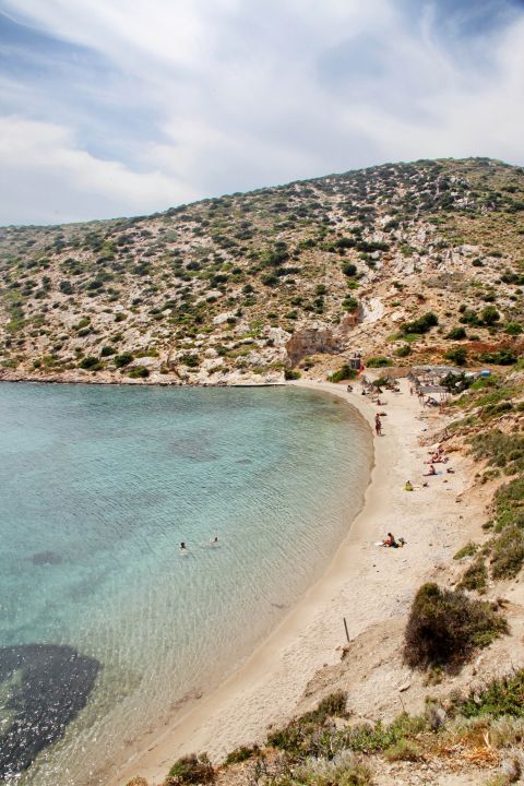 Maltezi: Sandy beach and amazing waters
