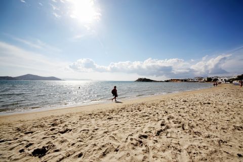 Agios Georgios: Sandy beach
