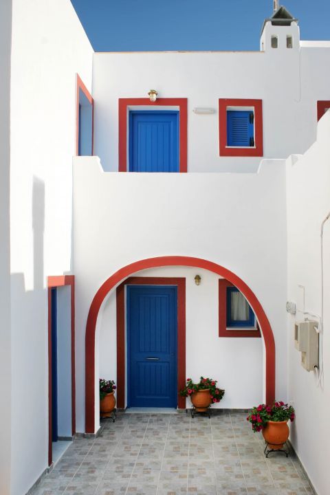 Chora: An elegant place to stay in Koufonisia.