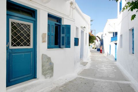 Chora: Whitewashed houses with blue details