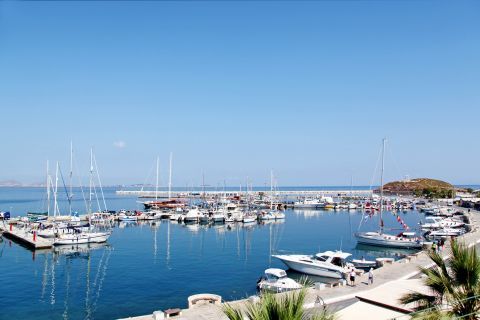 Town: Naxos Town port