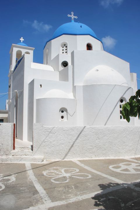 Chora: A whitewashed chapel with a blue colored dome