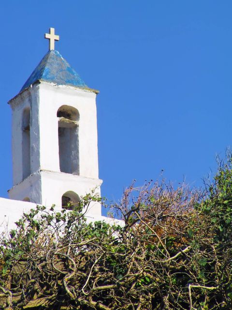 Tarabados: The belfry of an old chapel