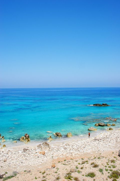 Skala Gialou: Magical, azure waters in Skala Gialou beach.