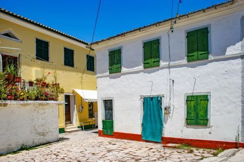 Lakka: Big houses with colorful shutters.