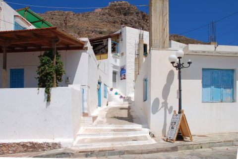 Megalo Chorio: Traditional houses