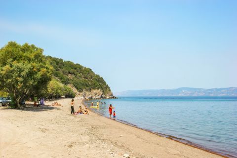 Kagia: A family-friendly beach.