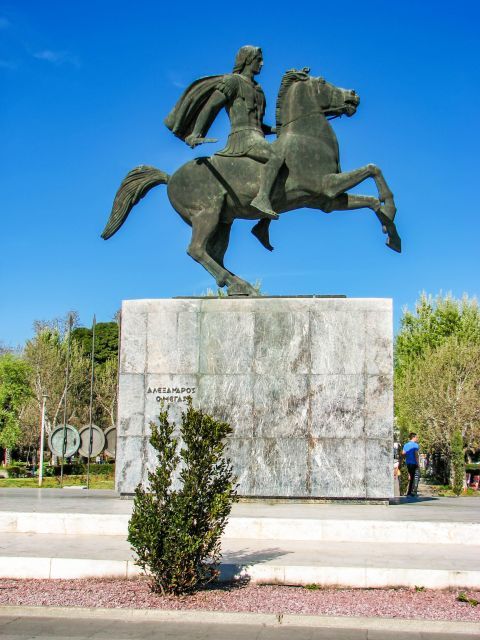 Beach Promenade: Bronze statue of Alexander the Great.