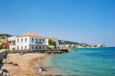 Town: Spetses is among the most elegant Greek islands.