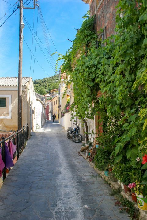 Agios Matheos: A cobble stone pavement