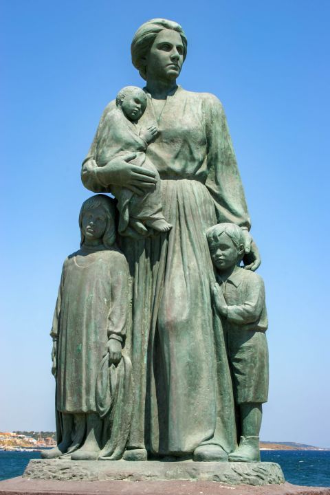 Mytilene: Statue of Asia Minor Mother.