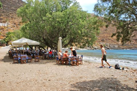 Megalo Livadi: A local eatery at the seaside