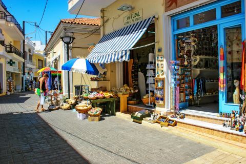 Pigadia: Local tourists shops in Pigadia village.