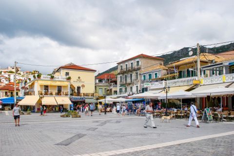 Town: A central spot in Parga.