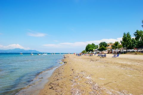 Kavos beach: Kavos beach is totally safe for children due to the clean and shallow waters