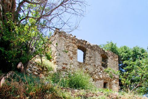 Skado: Impressive ruins
