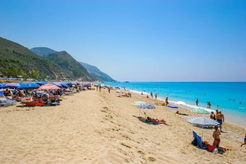 Kathisma: The beach is surrounded by an idyllic mountain backdrop which offers a feeling of total isolation, despite the major tourist activity.