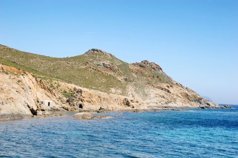 Agios Sostis: The blue waters of Agios Sostis