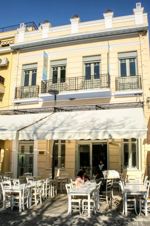 Monastiraki: A restaurant in Monastiraki
