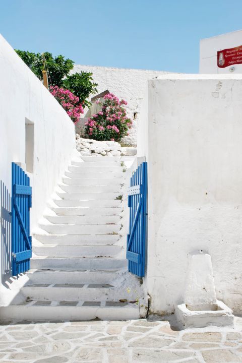 Town: Whitewashed houses and blue colored details