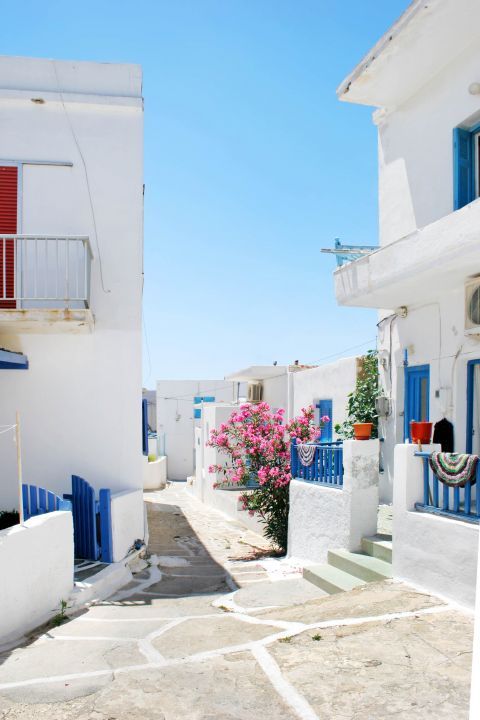 Town: Cycladic architecture