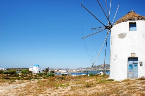 Town: Cycladic windmill