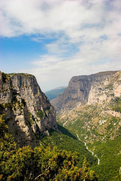 Monodendri: Vikos Gorge is the second deepest gorge in the world
