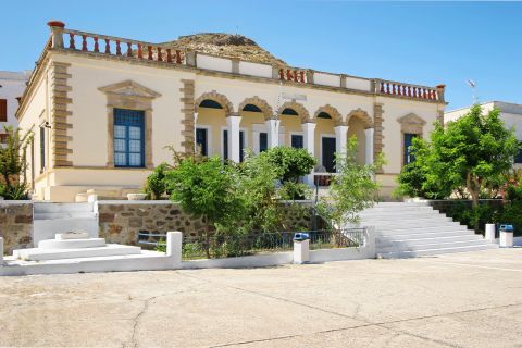 Plaka: The Archaeological Museum of Milos is housed in a Neoclassical building in Plaka.