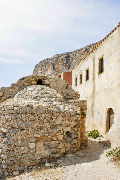 Kastro Monemvasias: Stone-built chapel.