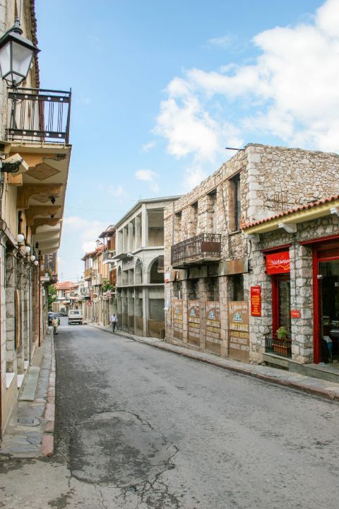 Town: Houses and shops in Arachova.