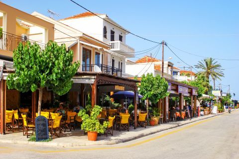 Agia Efimia: Cafes and restaurants