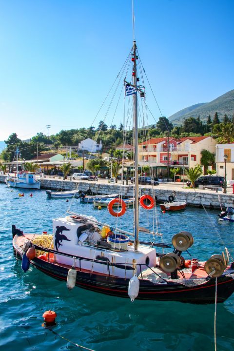 Agia Efimia: Fishing boat