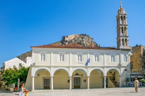 Town: Agios Georgios church.
