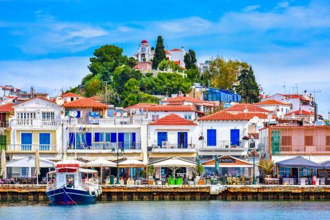 Town: White houses with clay tile roofs, Skiathos