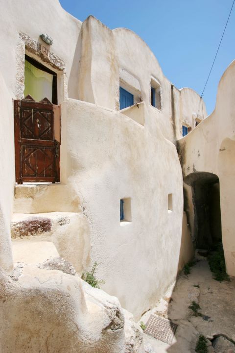 Emporio: Old Cycladic house