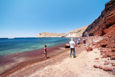 Red Beach: The unique landscape of the Red Beach
