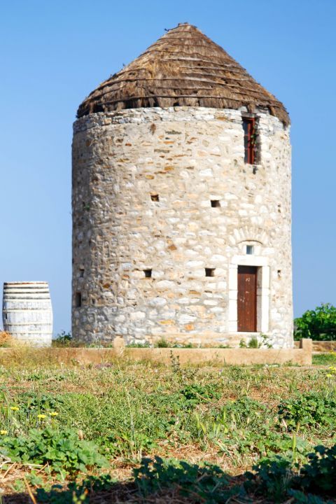 Sangri: An old windmill