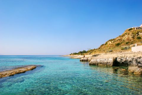 Agios Thomas: Crystal clear turquoise waters