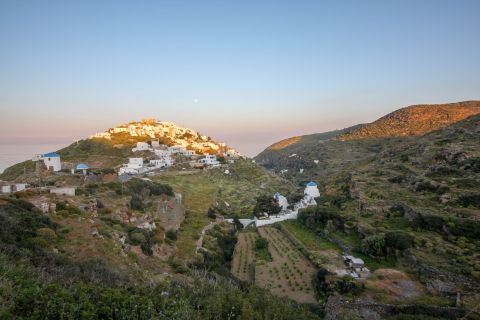 Kastro: Panoramic view of Kastro village