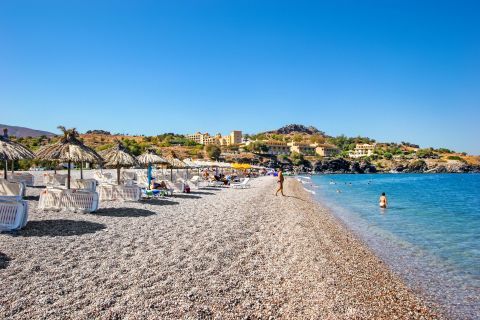 Discover Vlicha Beach: A Quiet and Picturesque Alternative to Crowded Beaches