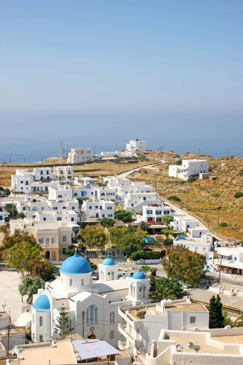 Chora: White and blue colors on every building is a common characteristic of Cycladic architecture.