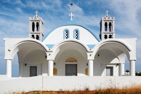 Kostos: An impressive church